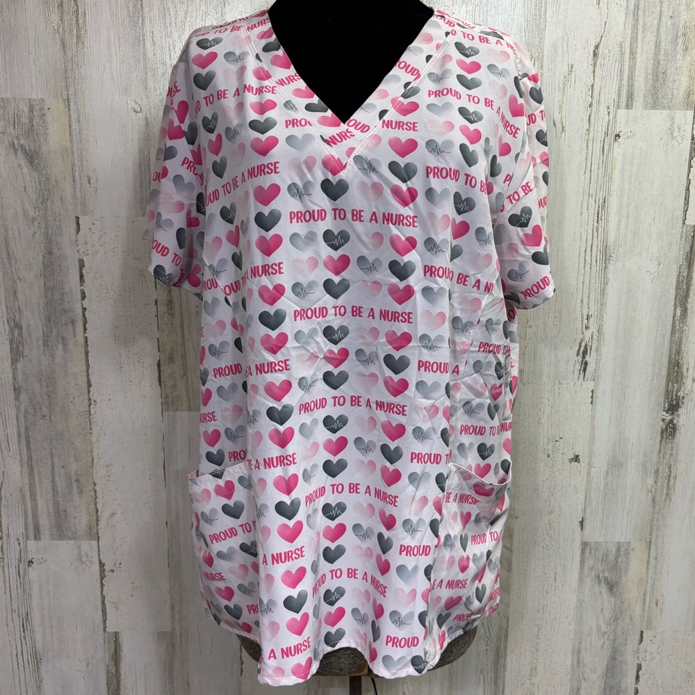 Maven Printed‎ Scrub Top